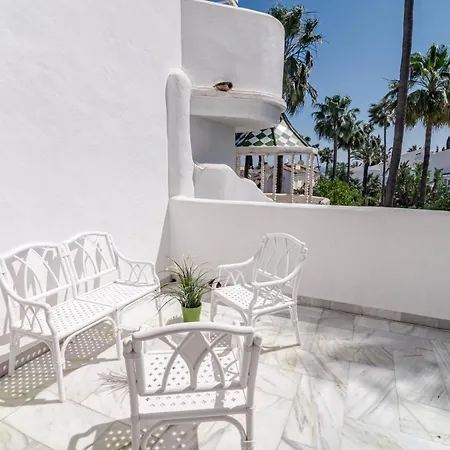 Stunning 4-bedroom Townhouse With Breathtaking Views In Vakantiehuis