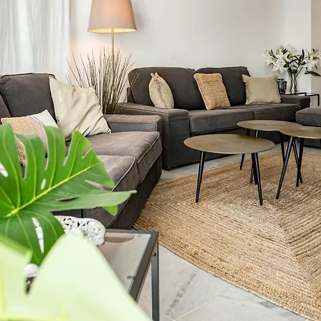 Stunning 4-bedroom Townhouse With Breathtaking Views In Holiday home *