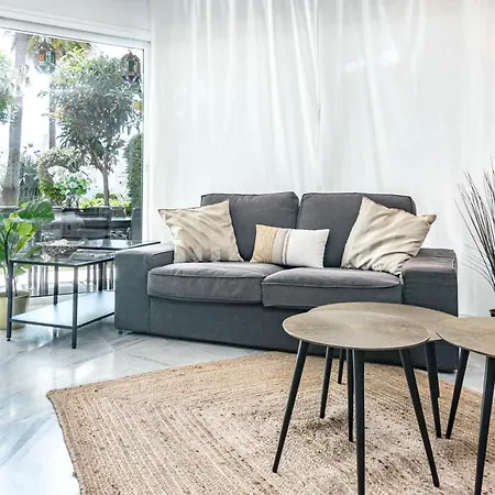 Stunning 4-bedroom Townhouse With Breathtaking Views In Marbella